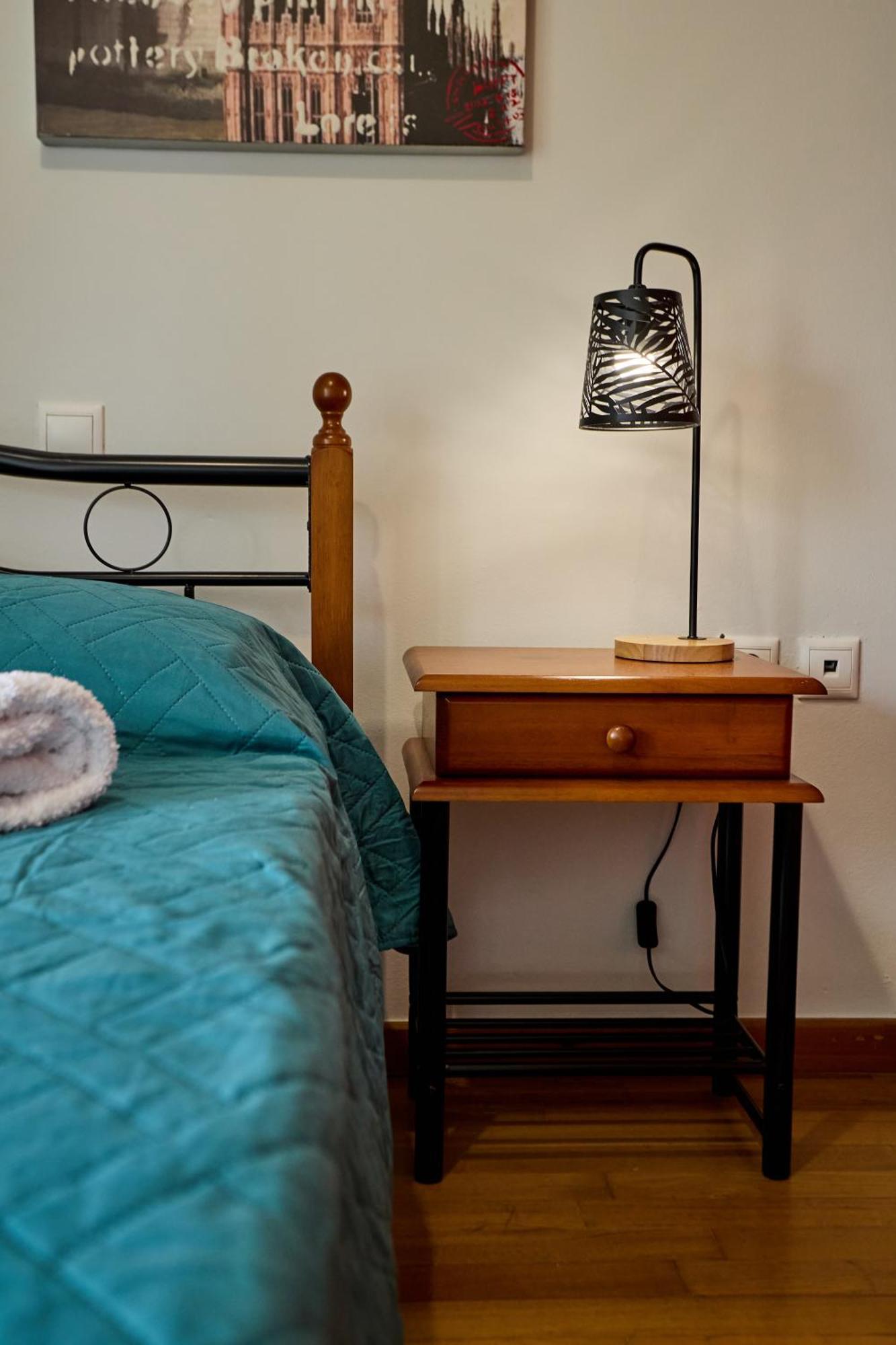 Chios Town Apartment - Heart Of Chios Town With 2 Minute Walk To The Beach Exterior foto