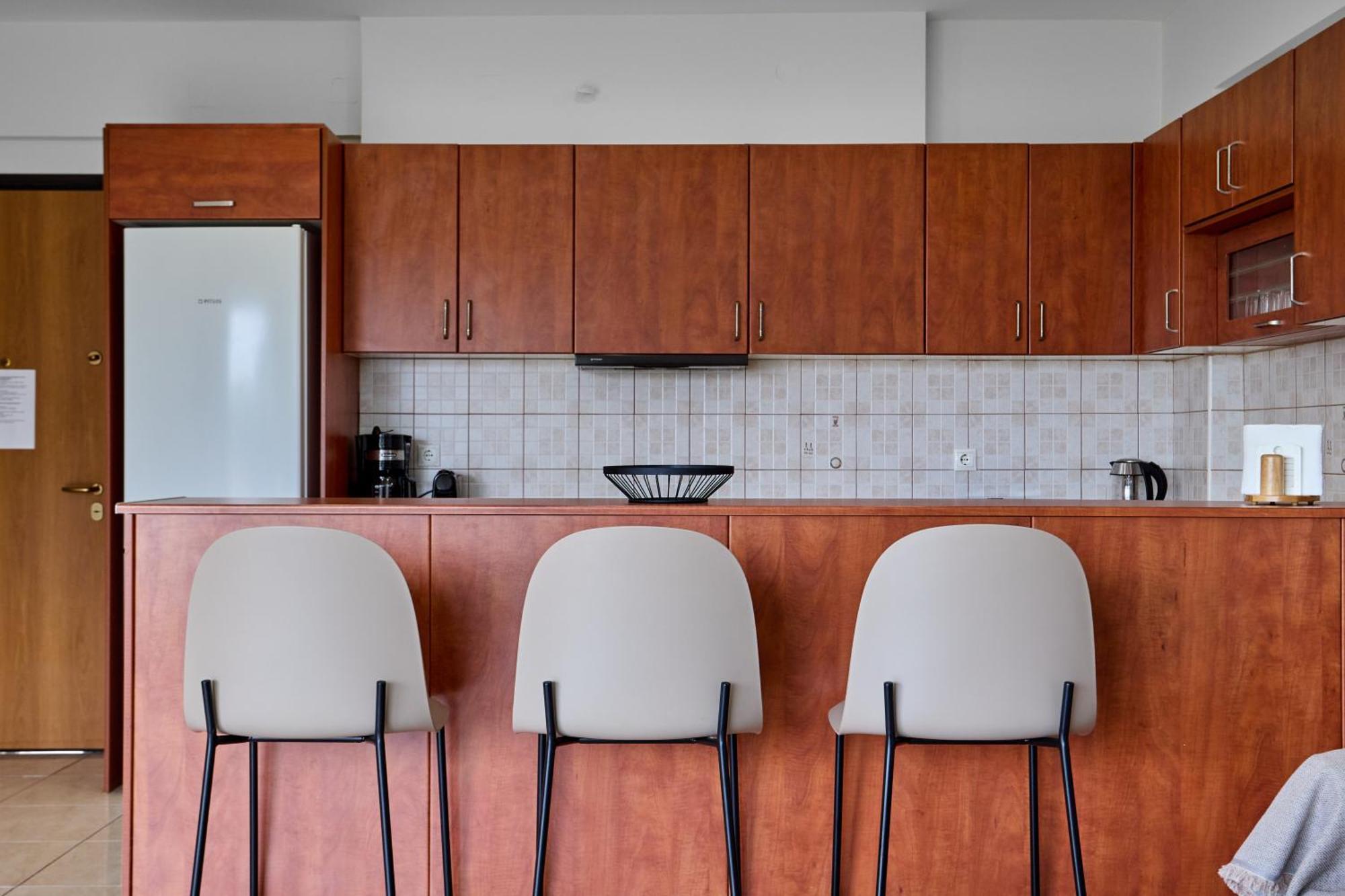 Chios Town Apartment - Heart Of Chios Town With 2 Minute Walk To The Beach Exterior foto